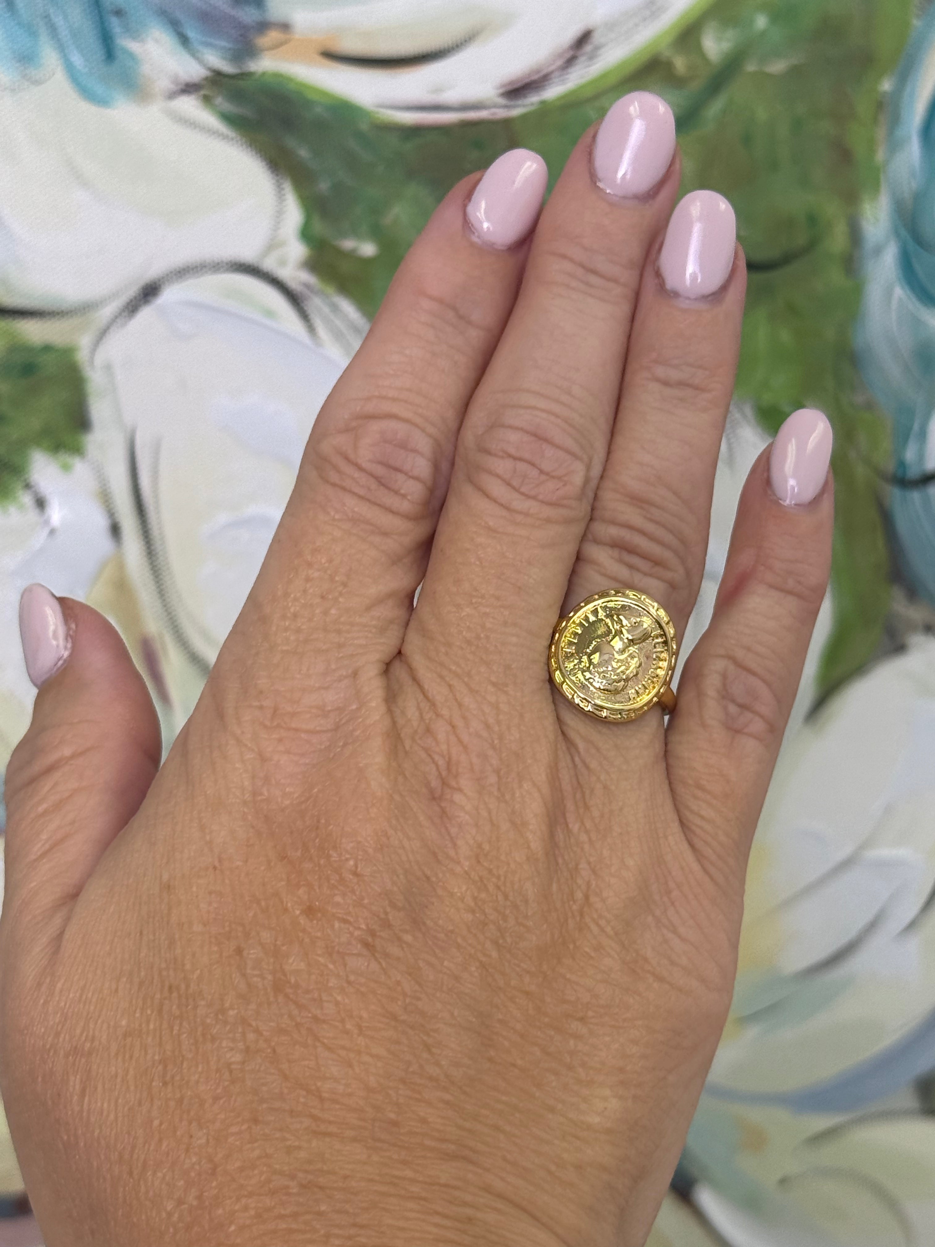 Classic Queen Ring