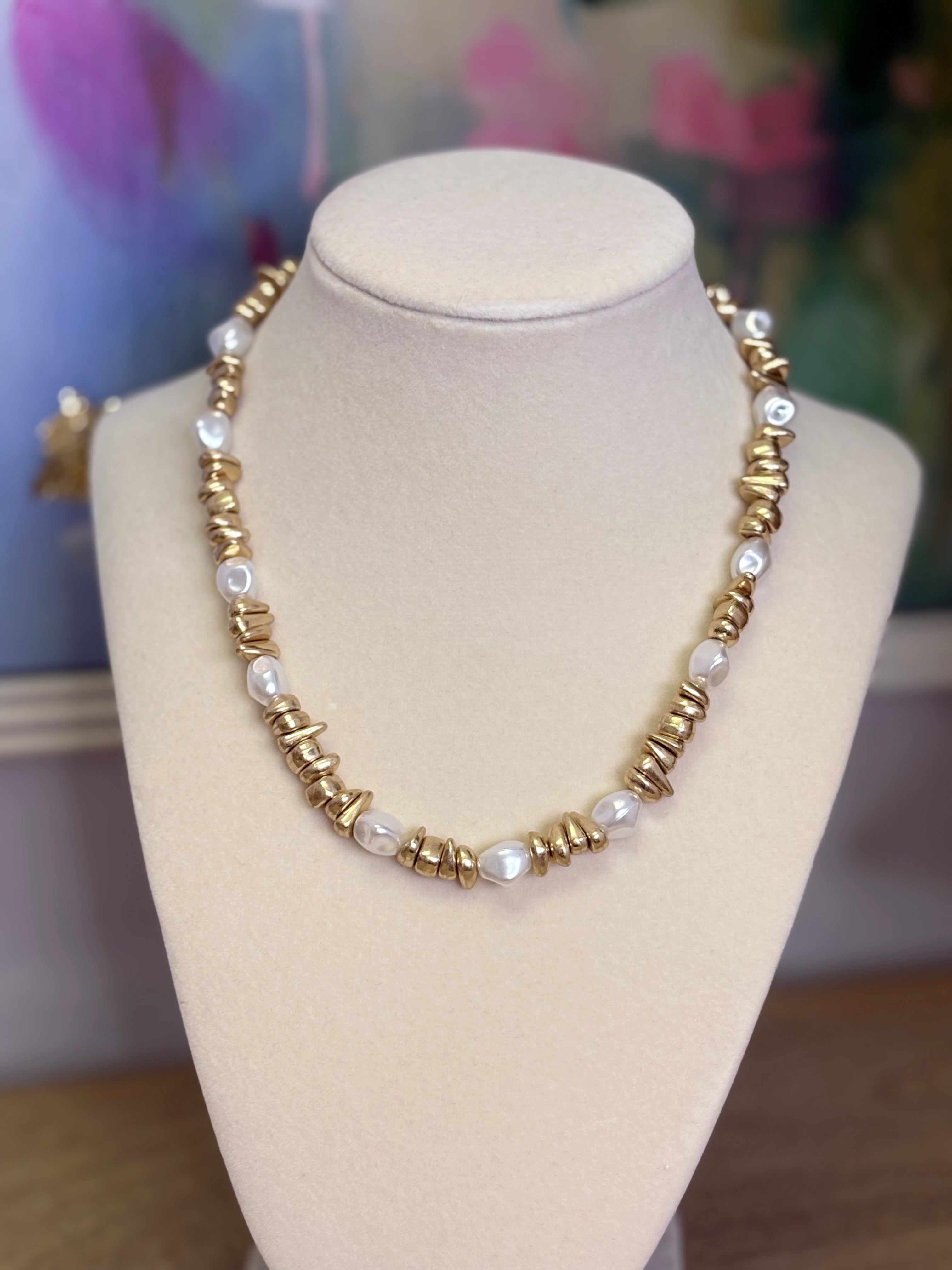 The Southern Pearl Necklace