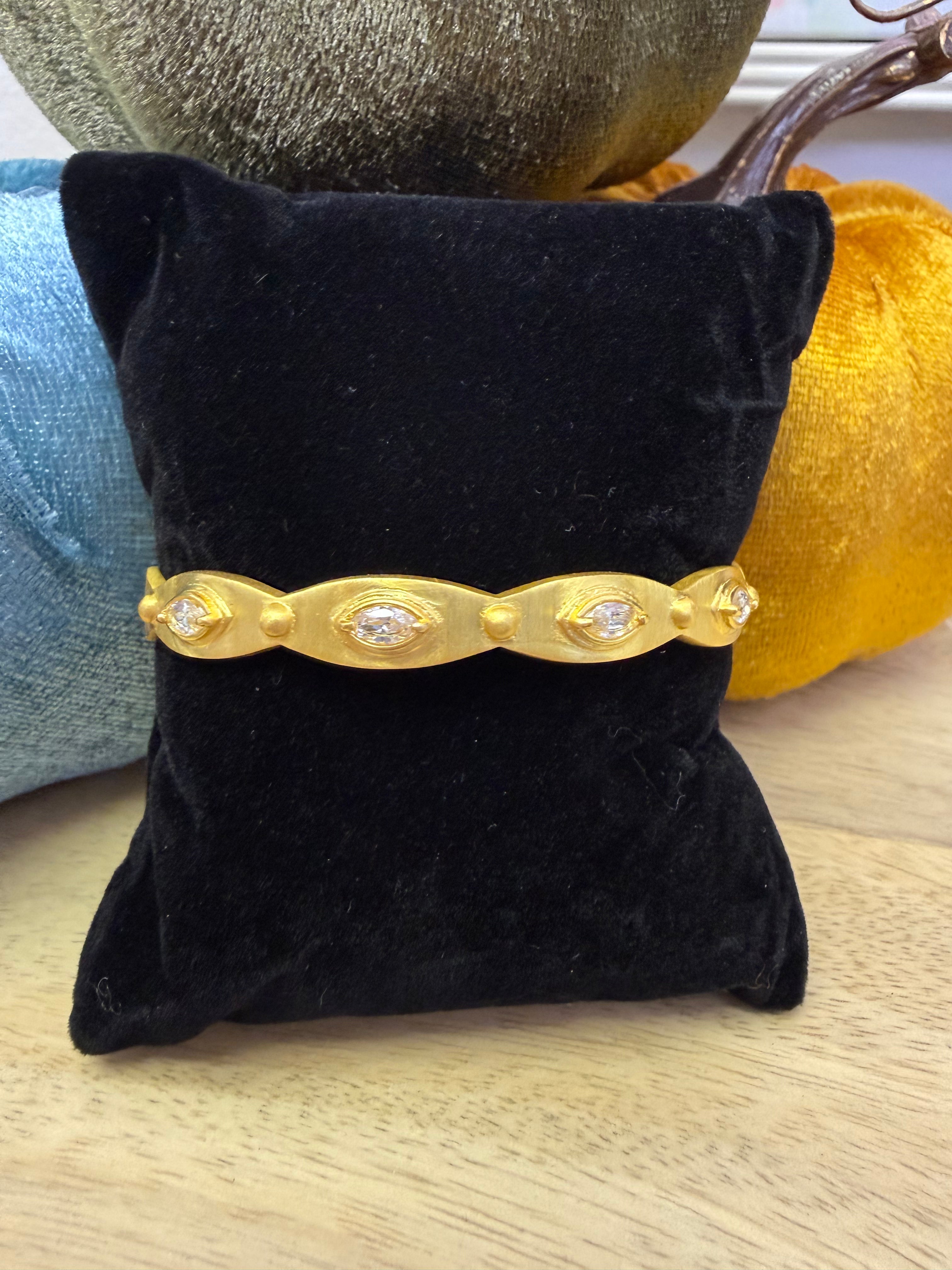 Tatum James - The Sophie Cuff