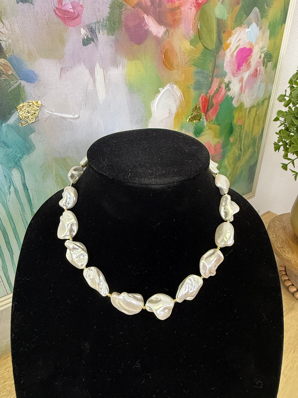 Chunky Pearl Necklace